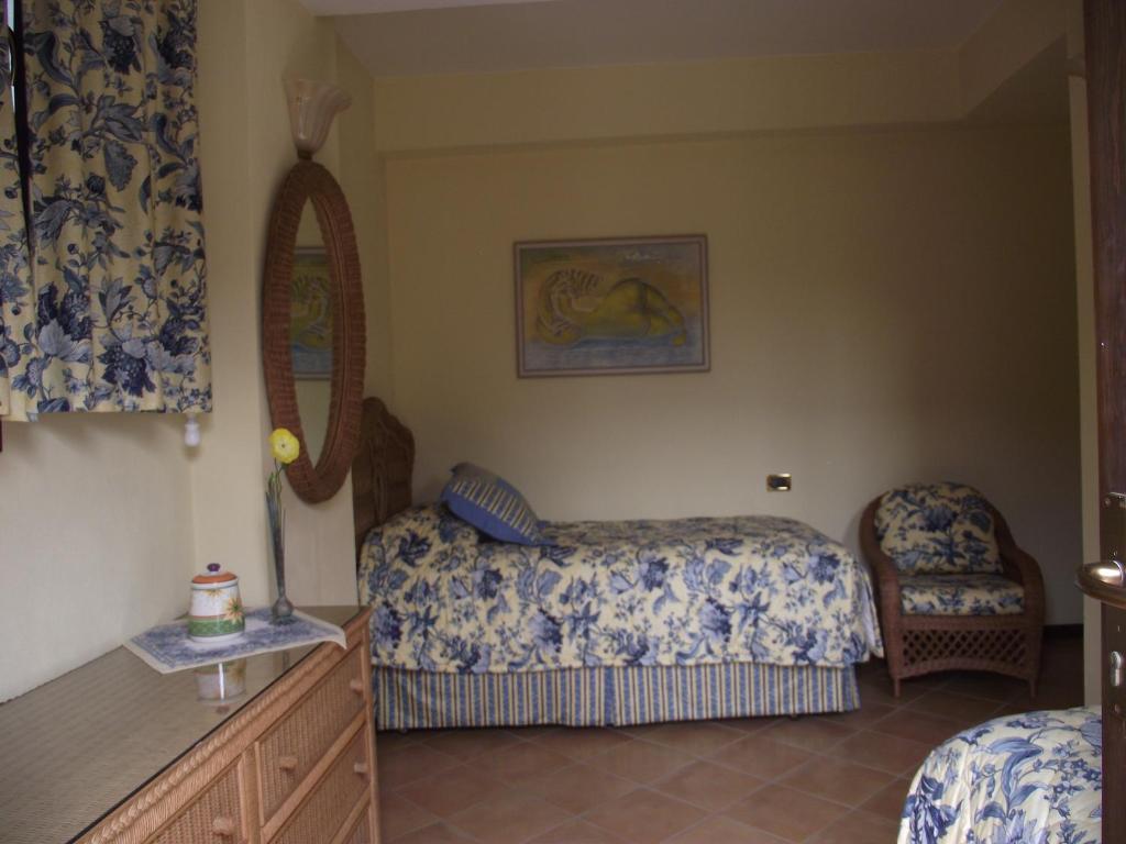 Villa Castiglioni Apartment Laglio Rum bild